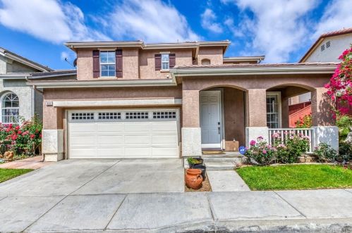28317 Sycamore Dr, Santa Clarita, CA 91350-4444