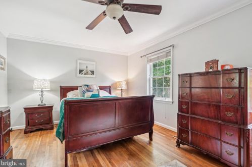 5269 Bradgen Ct, Springfield VA 22151-3524 exterior