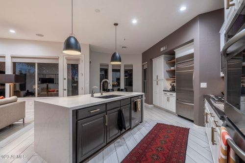 6164 Amber Sun Dr, Scottsdale AZ 85266-7035 exterior