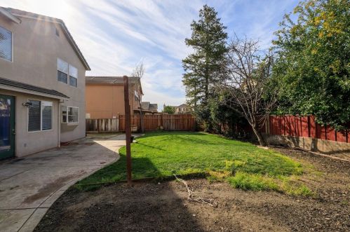 2135 Canyon Creek Ct, Newman CA  exterior