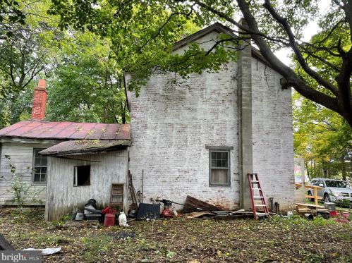 305 Roxbury Rd, North Newton, PA 17241-9644