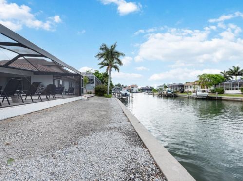 773 Holly Ct, Marco Island FL  34145-1915 exterior