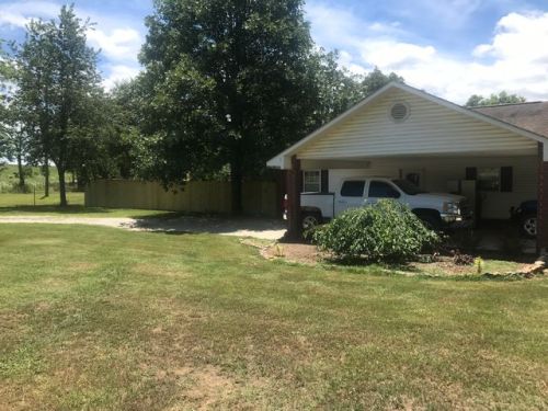 5 Short Ln, Woodrow, AR 72130-9554