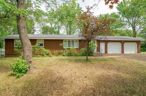 323 99th Ave, Minneapolis, MN 55434-1338