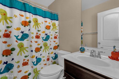 2222 77th Dr, Phoenix AZ  85035-5112 exterior