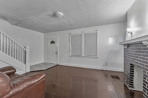 2659 Glenmawr St, Pittsburgh PA 15204-1830 exterior