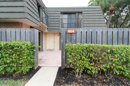404 4th Way, West Palm Beach FL  33407-6607 exterior