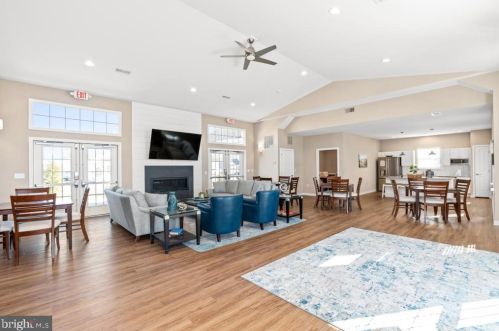 935 Robinson Rd, Blackbird DE  19734 exterior