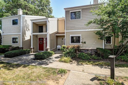 13 Carol Ct, Tinton Falls, NJ 07724-3026