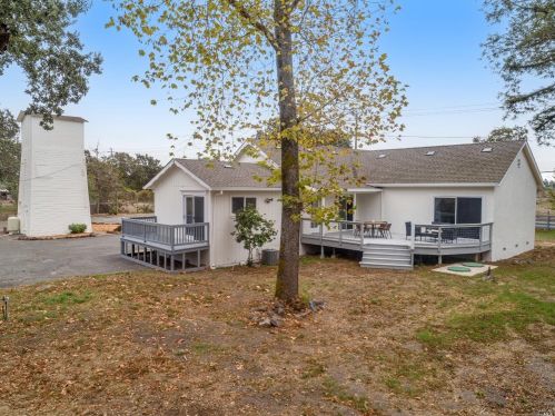 785 Scenic Ave, Santa Rosa CA  95407-8337 exterior