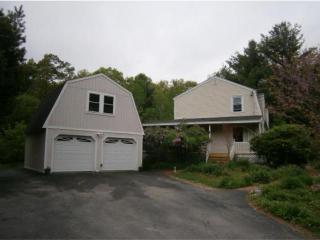44 Mallard Ct, Derry, NH 03038-1812