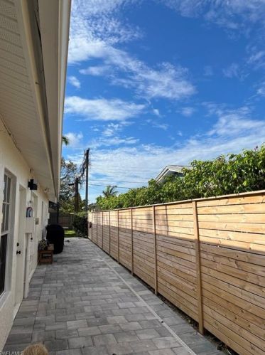 772 104th Ave, Naples FL  34108-3229 exterior