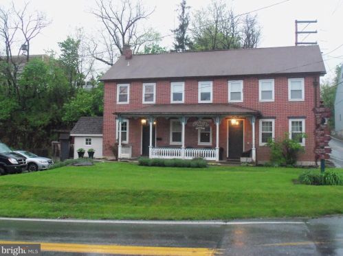 1 Canal St, Swatara, PA 17033-2416