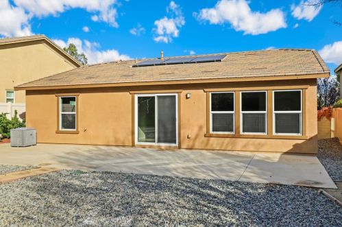 4167 Ladrillo St, Lake Elsinore CA  92530-2016 exterior