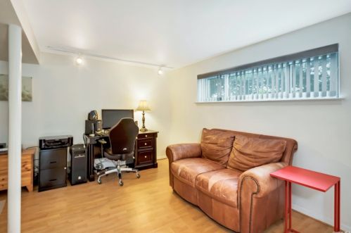 83 Otis Rd, Islip Terrace NY  11752-1907 exterior