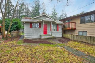 1915 Gregory Way, Bremerton, WA 98337-5702