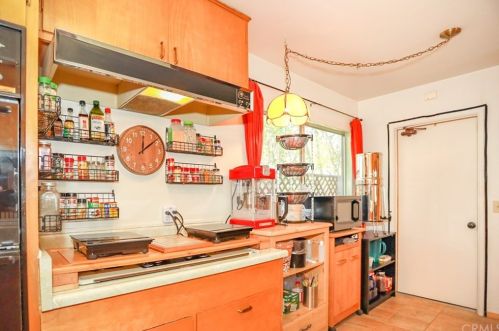 300 Country Clb Blvd, Big Bear City CA  92314-9258 exterior