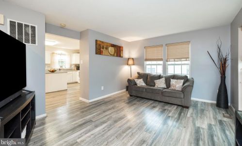 1266 Hunter Ln, Perkiomenville, PA 18074-9447