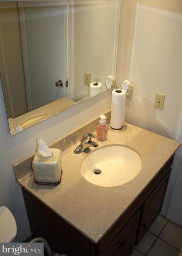 282 Cres Dr, Swatara PA  17033-2335 exterior