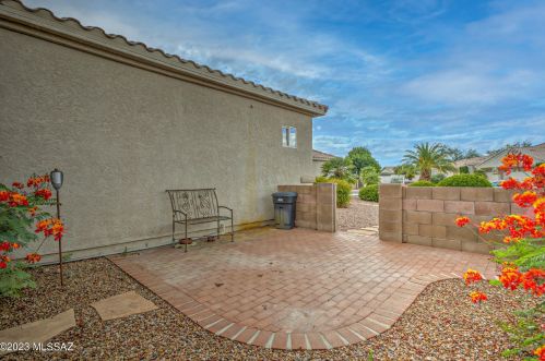 295 Continental Vis Pl, Green Valley AZ 85614-1457 exterior