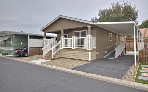 39 Clipper Ln, Modesto CA  95356-1711 exterior