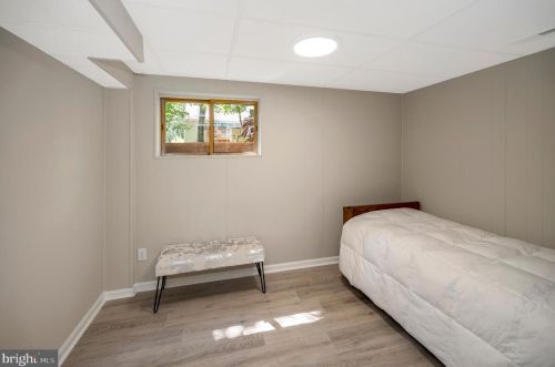 120 Hillside Dr, Locust Grove VA 22508-5233 exterior