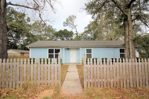 210 Barker St, Pensacola, FL 32514-3416