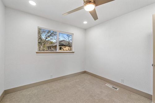 278 Cheyenne Dr, Vacaville CA  95688-2412 exterior