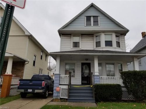 2232 100 St, Cleveland OH  44102-3661 exterior