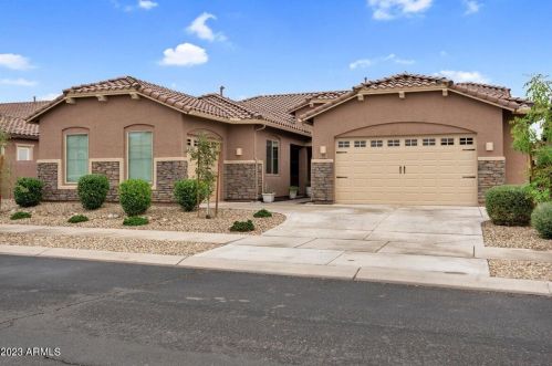 17011 Saguaro Park Ln, Sun City, AZ 85387-2015