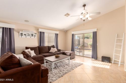 13990 Cornerstone Trl, Sun City, AZ 85374-4261