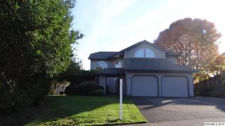 2463 Maplewood Dr, Dallas OR  97338-2339 exterior
