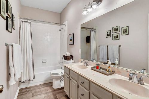 2836 Lincolnshire Dr, Richardson TX  75082-4934 exterior