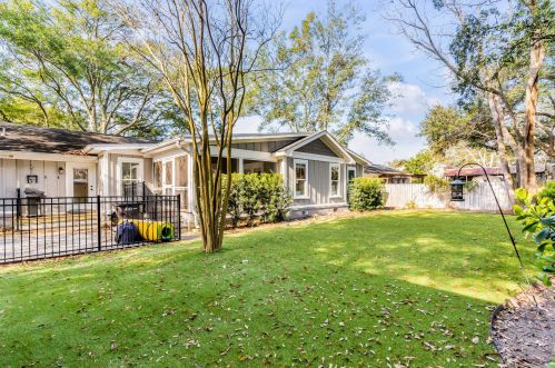 1470 Seminole St, Mount Pleasant SC  29464-4825 exterior