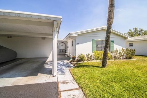 555 Cameo Dr, Lakeland FL  33803-2359 exterior