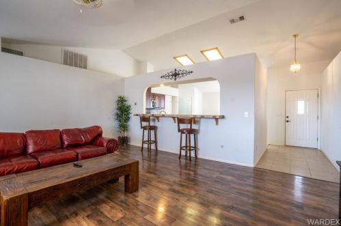 2064 Desert Palms Dr, Bullhead City AZ  86426-8803 exterior