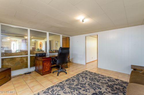 1111 Bethany Home Rd, Phoenix AZ  85014-2229 exterior