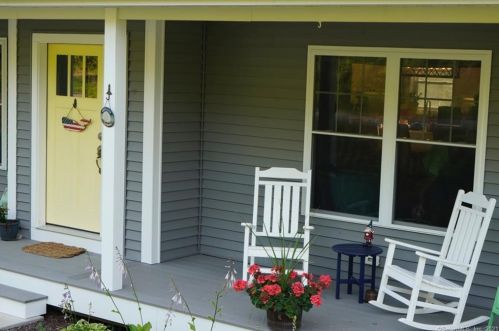 10 Upper Kensington Dr, East Lyme, CT 06333-1164