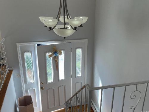 1760 Dutch Broadway, Floral Park, NY 11003-5006