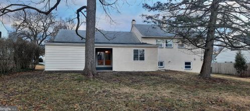 538 General Learned Rd, Norristown PA  19406-1606 exterior