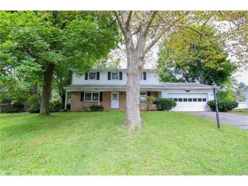 116 Applewood Dr, Easton, PA 18045-5804