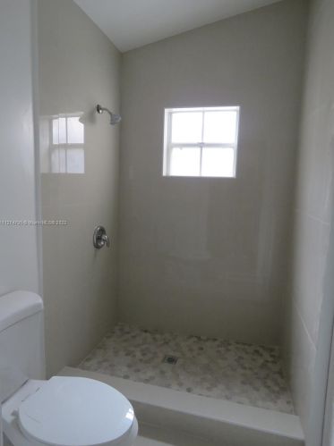 18473 22nd St, Hollywood FL  33029-3811 exterior