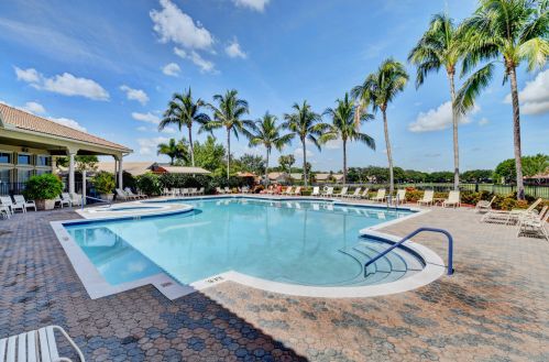 5102 Toscana Trl, Boynton Beach FL  33437-2038 exterior