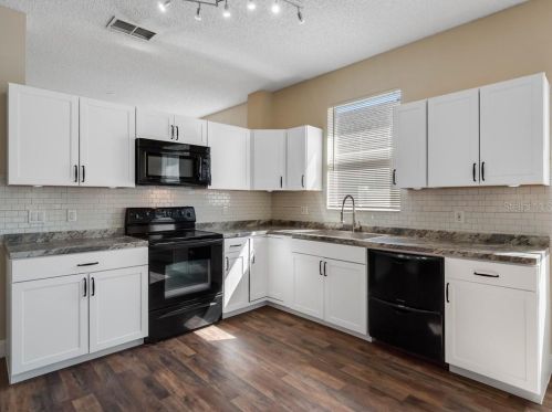14689 Kristenright Ln, Orlando, FL 32826-5315
