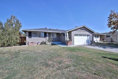 692 Abbott Ave, Milpitas, CA 95035-3837