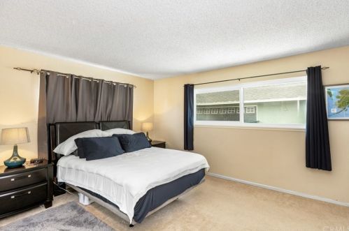 2717 Palmyra Ave, Orange CA 92869-4762 exterior