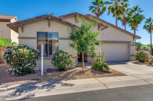 9303 Kiowa Ave, Mesa, AZ 85209-2534