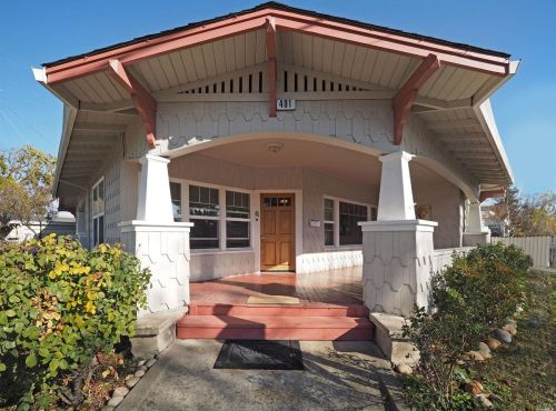 401 Benton St, Santa Rosa, CA 95401-4836