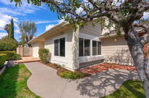 31941 Joshua Dr, Trabuco Canyon, CA 92679-3209