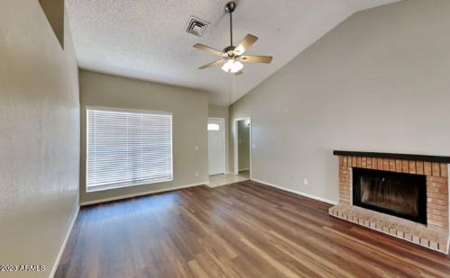 12512 86th Dr, Peoria, AZ 85381-5161